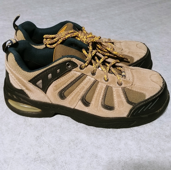 Workload Shoes - Workload Women's 9 Steel Toe Work Shoes. Hiking Style Lightweight Protection.